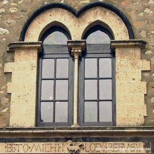 окно бифориум